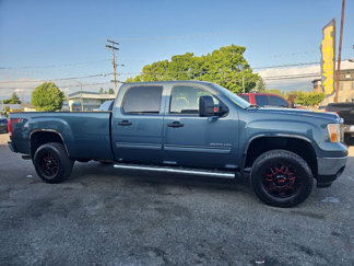 Used 2011 GMC Sierra 3500 SLE image 1