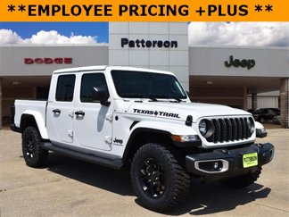 New 2025 Jeep Gladiator Sport image 1
