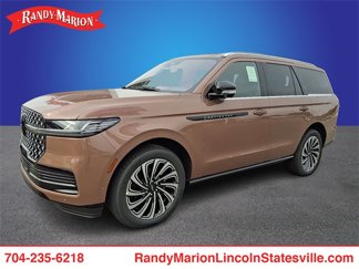New 2025 Lincoln Navigator Black Label image 1