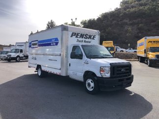 Used 2022 Ford E-350 and Econoline 350 Super Duty image 1