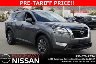 New 2025 Nissan Pathfinder SV image 1
