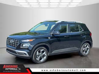 Used 2021 Hyundai Venue SEL w/ Cargo Package image 1