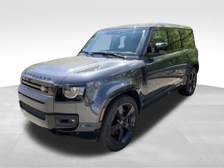 Certified 2024 Land Rover Defender 110 V8 image 1