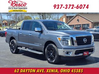 Used 2018 Nissan Titan SL image 1