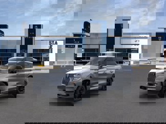 New 2024 Lincoln Corsair AWD w/ Equipment Group 101A image 1