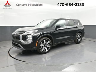New 2025 Mitsubishi Outlander SE image 1