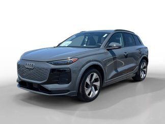 New 2025 Audi Q6 e-tron Prestige image 1