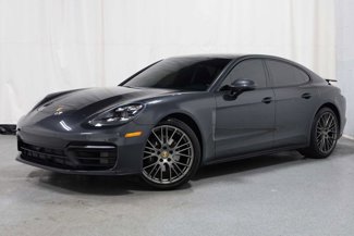 Certified 2022 Porsche Panamera 4 image 1
