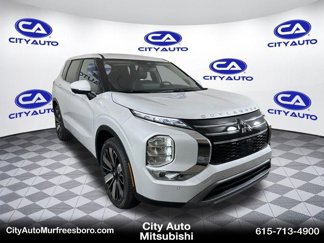 New 2025 Mitsubishi Outlander SE image 1