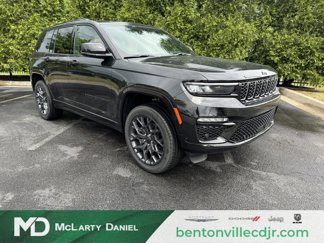 New 2025 Jeep Grand Cherokee Summit image 1
