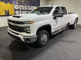 Used 2024 Chevrolet Silverado 3500 LT w/ Convenience Package image 1