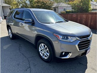 Used 2019 Chevrolet Traverse LT w/ LPO, Cargo Package image 1