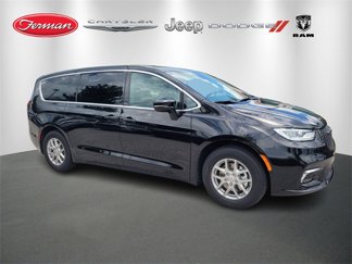 New 2025 Chrysler Pacifica Select image 1