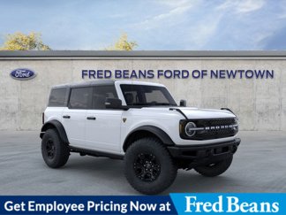 New 2025 Ford Bronco Badlands w/ Sasquatch Package image 1