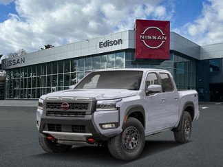 New 2025 Nissan Frontier PRO-4X w/ Pro Convenience Package image 1