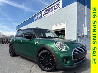 Used 2020 MINI Cooper 4-Door Hardtop w/ Premium Package image 1