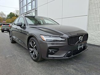Certified 2025 Volvo S60 B5 Plus image 1