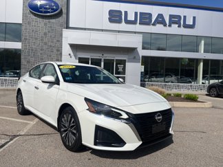 Used 2023 Nissan Altima 2.5 SV image 1