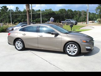 Used 2020 Chevrolet Malibu LT image 1
