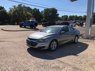 Used 2024 Chevrolet Malibu LT image 1