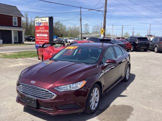 Used 2017 Ford Fusion SE w/ Fusion SE Technology Package image 1