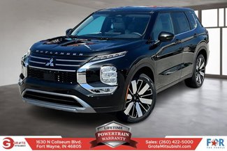New 2025 Mitsubishi Outlander SE image 1