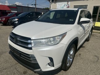 Used 2018 Toyota Highlander Limited image 1