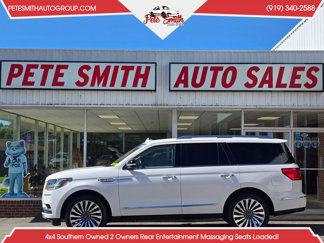 Used 2019 Lincoln Navigator Reserve image 1