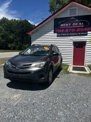 Used 2015 Toyota RAV4 LE image 1