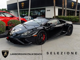 Used 2023 Lamborghini Huracan EVO image 1