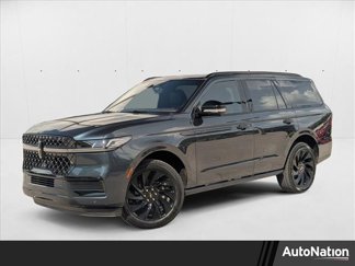 New 2025 Lincoln Navigator Reserve w/ Jet Appearance Package image 1