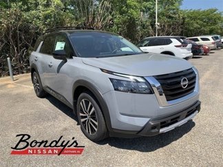 New 2025 Nissan Pathfinder Platinum image 1