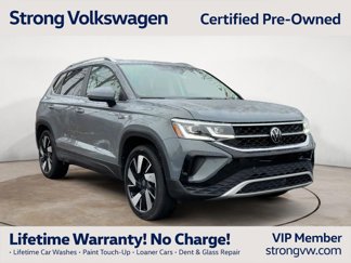 Certified 2024 Volkswagen Taos SEL image 1