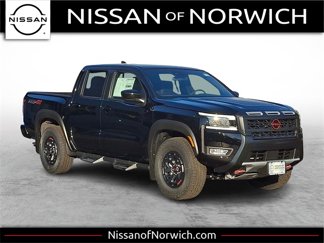 New 2025 Nissan Frontier PRO-4X w/ Black Accent Package image 1