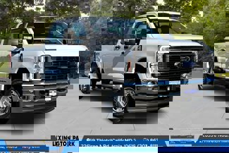 New 2025 Ford F250 XL w/ XL Chrome Package image 1