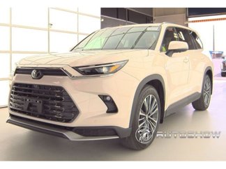 Used 2024 Toyota Grand Highlander Platinum image 1