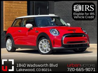 Used 2023 MINI Cooper SE image 1