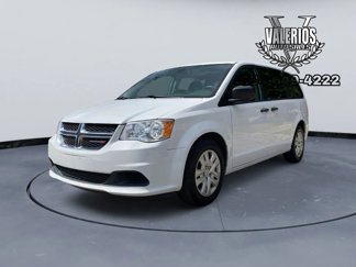 Used 2020 Dodge Grand Caravan SE image 1
