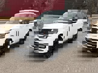 New 2025 Land Rover Range Rover SE image 1