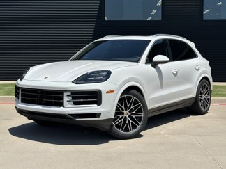 Certified 2024 Porsche Cayenne image 1
