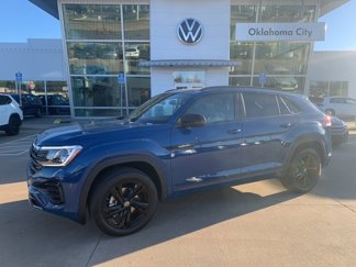 New 2025 Volkswagen Atlas Cross Sport SEL R-Line image 1