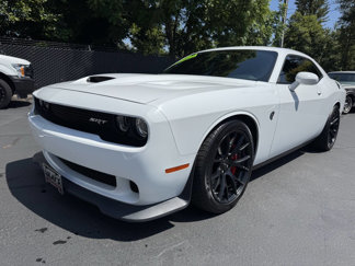 Used 2016 Dodge Challenger SRT Hellcat image 1