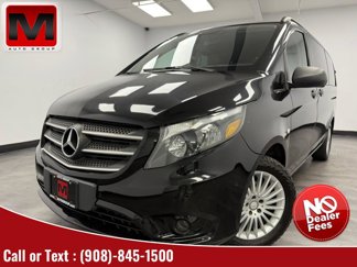 Used 2018 Mercedes-Benz Metris Passenger image 1