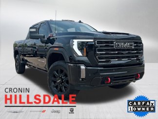 Used 2024 GMC Sierra 2500 AT4 w/ Technology Package image 1