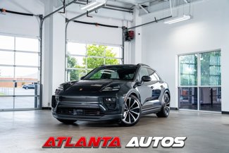 Used 2025 Porsche Macan Electric image 1