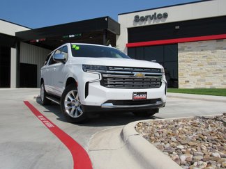 Used 2023 Chevrolet Suburban Premier image 1