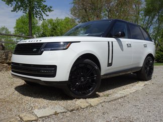New 2025 Land Rover Range Rover SE image 1