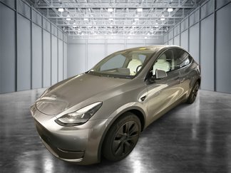 Used 2025 Tesla Model Y Long Range image 1