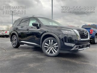 New 2025 Nissan Pathfinder Platinum w/ Cargo Package image 1