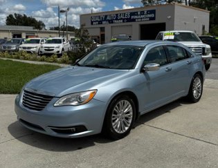 Used 2013 Chrysler 200 Limited image 1